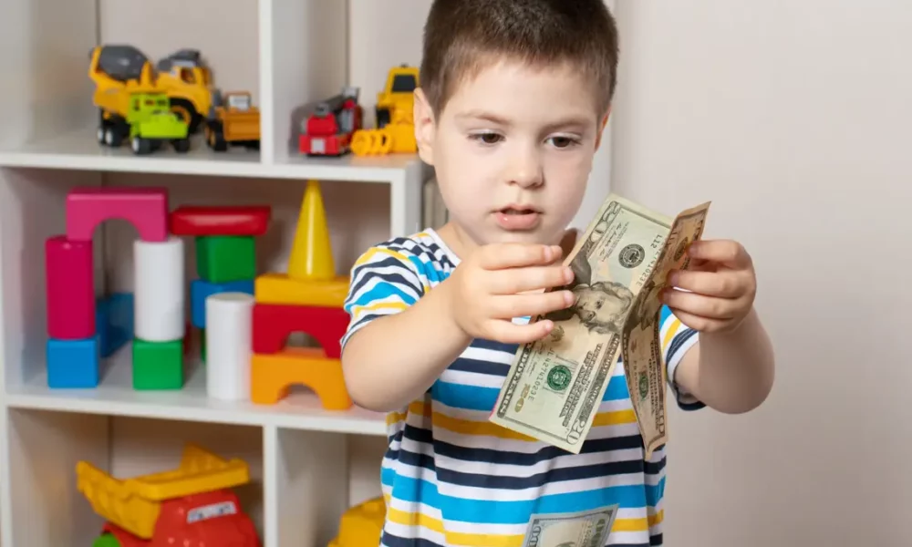 7-tips-to-build-smart-financial-habits-with-your-children